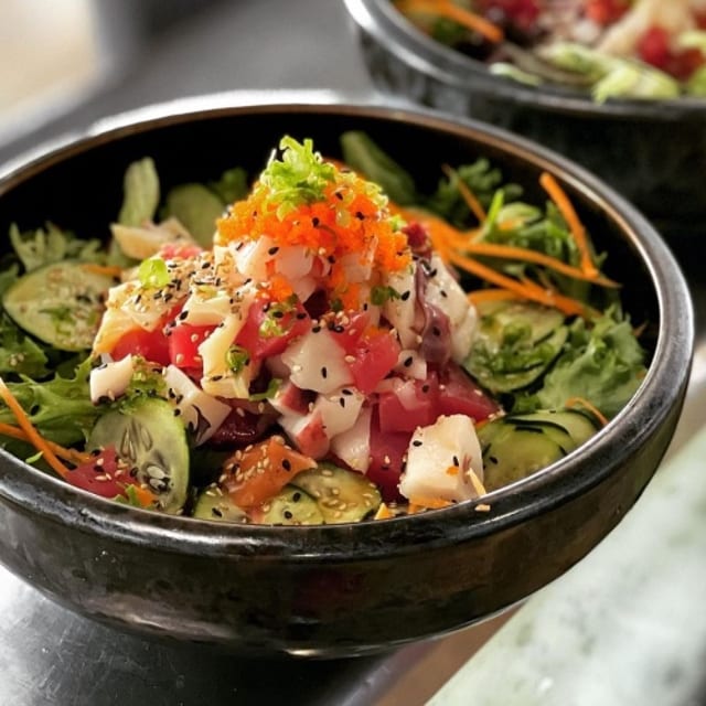 Hwaedup Bap - Korean Style Spicy Chirashi Bowl.